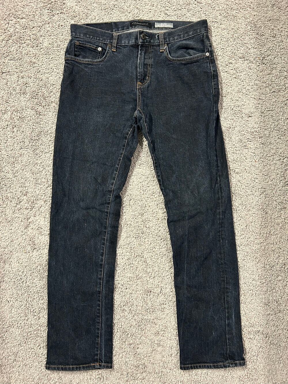 Aeropostale Men's slim Straight Jeans Size 30 x 30 Dark Wash Blue Denim
